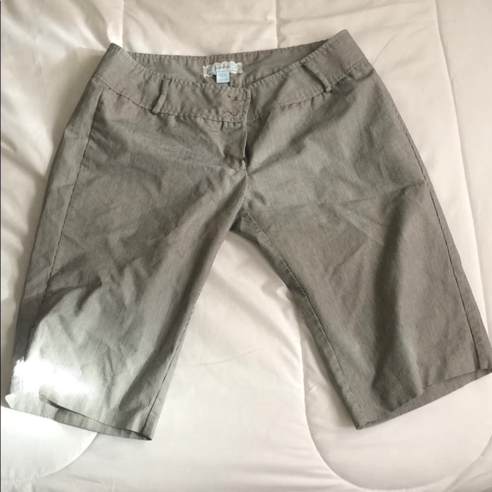Ladies pinstripe knee length shorts